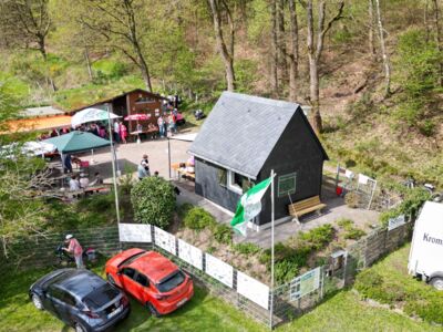 Drohnenaufnahmen vom Gelände der SGV-Hütte mit Impressionen vom 1. Maifest